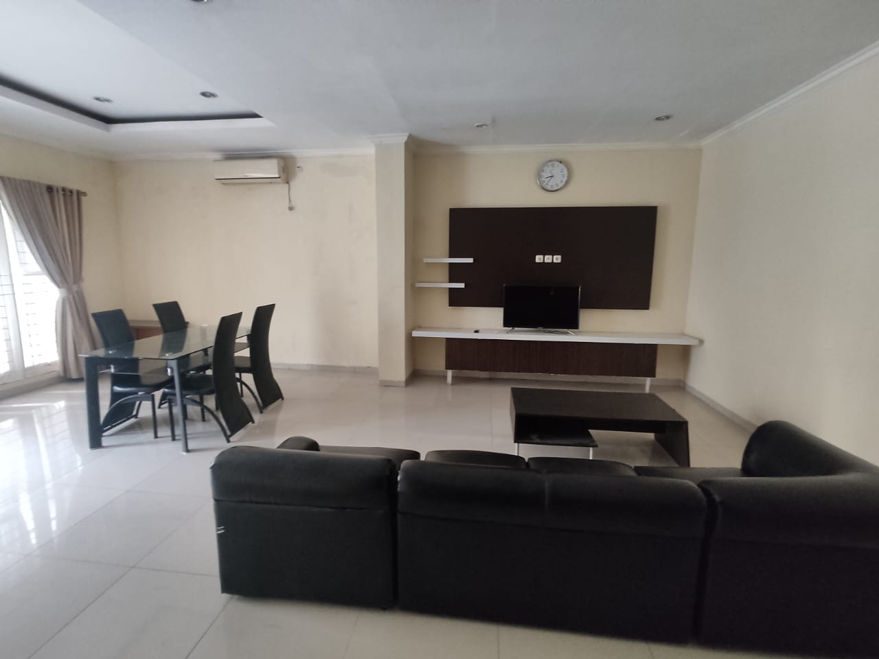 DiSewakan Rumah Full Furnished di Taman Dago Indah Lippo Cikarang
